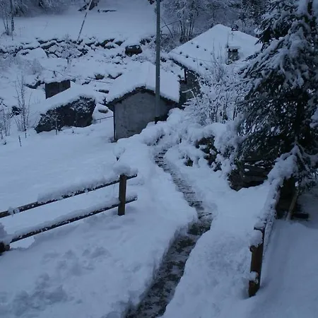 Rifugio Casa Lobietti 3*