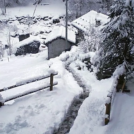 Rifugio Casa Lobietti Mollia