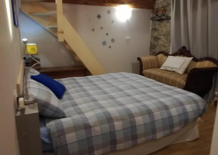 Rifugio Casa Lobietti לינה וארוחת בוקר Mollia